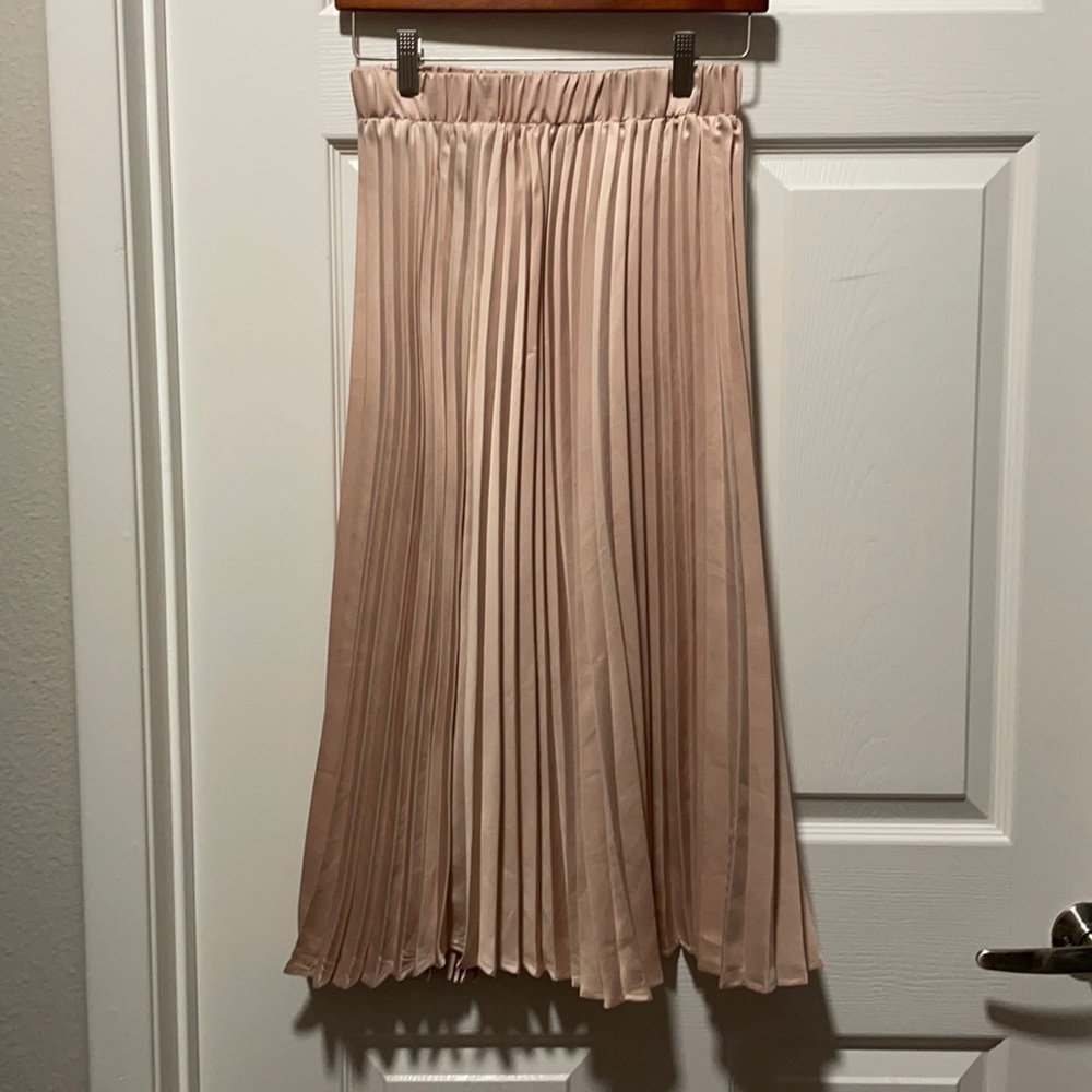 New Baby Pink Satin Pleated Midi Skirt